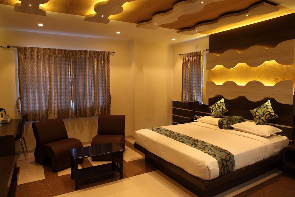 Sbs Grand Hotel Coimbatore Værelse billede