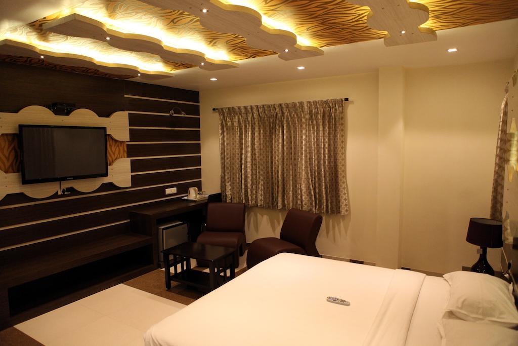 Sbs Grand Hotel Coimbatore Værelse billede